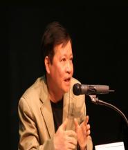 Nhà văn Hồ Anh Thái:'Tiểu Thuyết là giấc mơ dài'