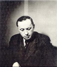 Karel Capek - nhà văn Tiệp Khắc vĩ đại nhất thế kỷ 20