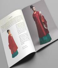 Sách 'Dệt nên triều đại' tái hiện trang phục vua quan Đại Việt